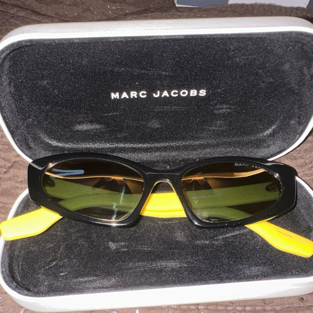 Marc Jacobs Rubber sunglasses